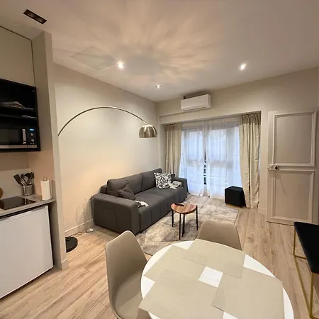 Avec Cosy Et Canape Convertible