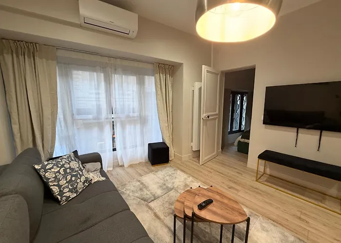 Avec Cosy Et Canape Convertible Apartman *